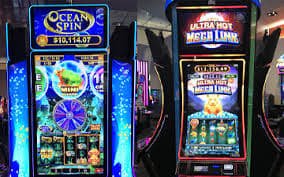 Màn hình nổ hũ jackpot tại 32win32 hiển thị vòng quay đang chạy